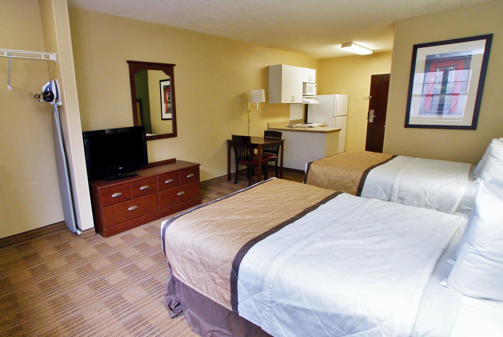 Extended Stay America Suites - Detroit - Southfield - I-696 Farmington Hills Exterior photo