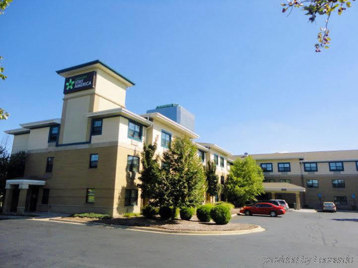 Extended Stay America Suites - Detroit - Southfield - I-696 Farmington Hills Exterior photo